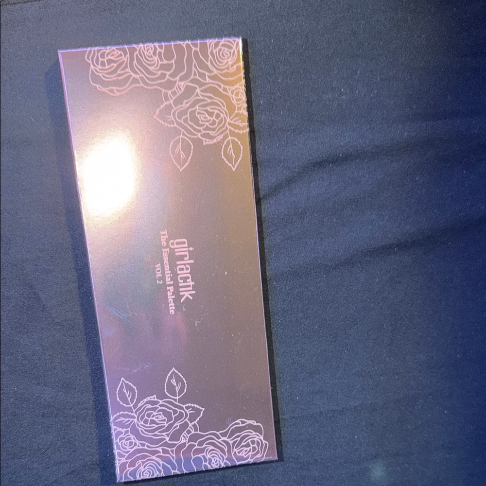 Girlactik The Eyeshadow Palette Vol. 2 - Elegant Shades